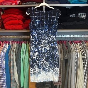 WHBM blue/white sleeveless back zipper/hook and eye closure sheath dress size 00